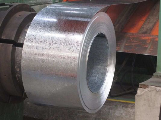 kopen EN10147 Zero Spangle Hot Dip Galvanized Steel Strip met gepassiveerd en geoliede oppervlak voor pijpleiding en bouwtoepassingen online manufacture